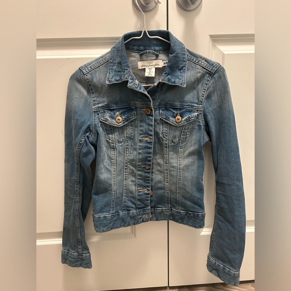 H&M Blue Cropped Jean Jacket Timeless Design